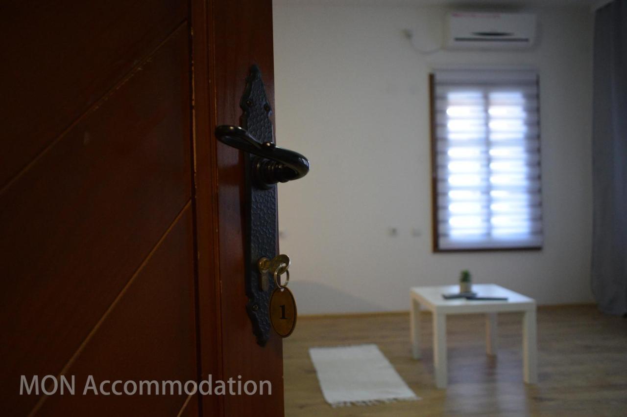 Mon Accommodation Free Parking Ni Екстериор снимка