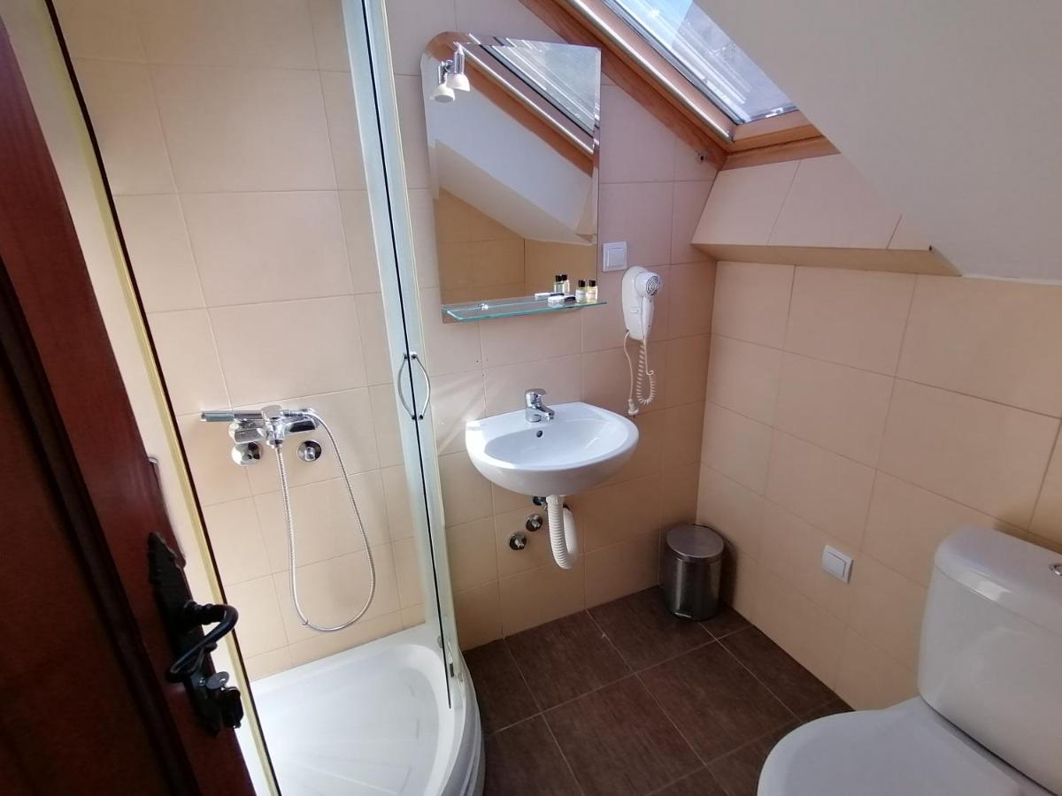 Mon Accommodation Free Parking Ni Екстериор снимка