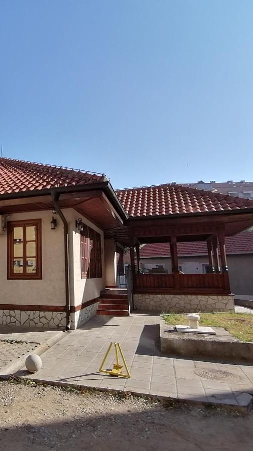 Mon Accommodation Free Parking Ni Екстериор снимка