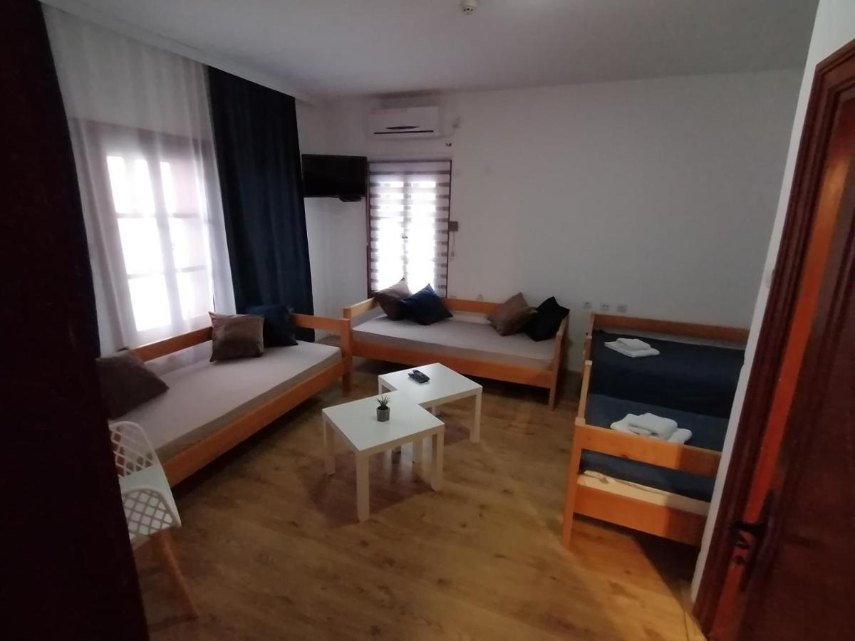 Mon Accommodation Free Parking Ni Екстериор снимка